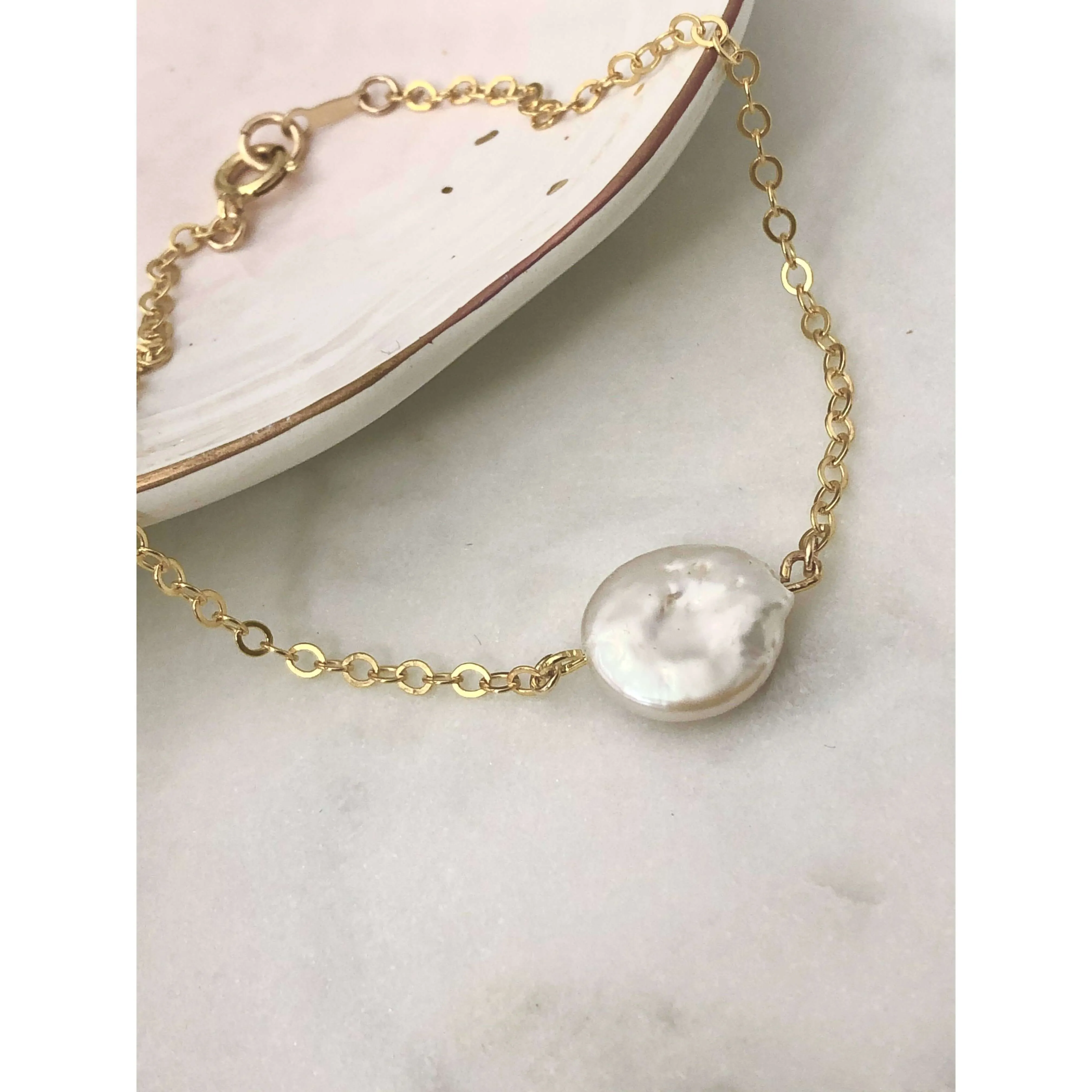 Dainty Pearl Bracelet