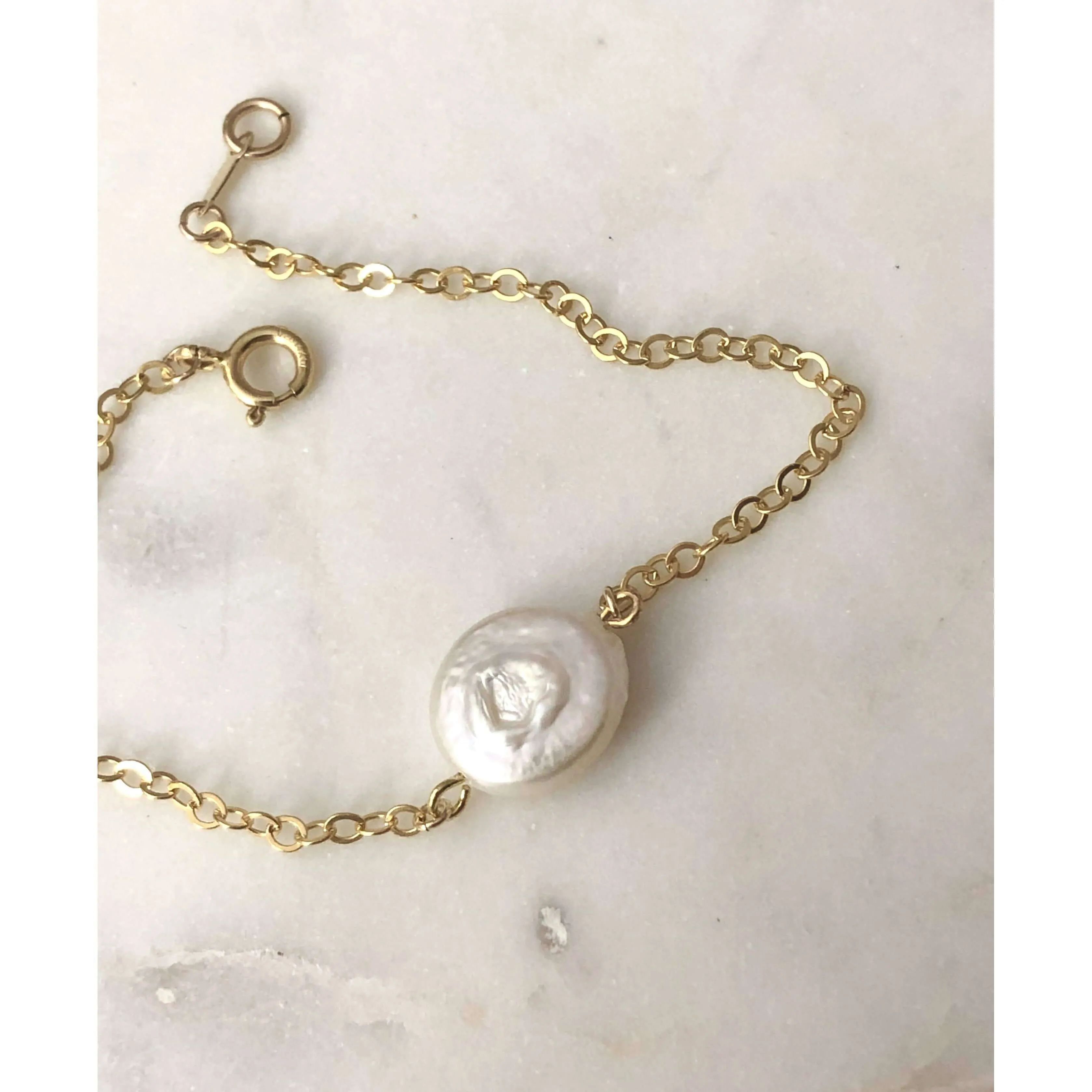 Dainty Pearl Bracelet