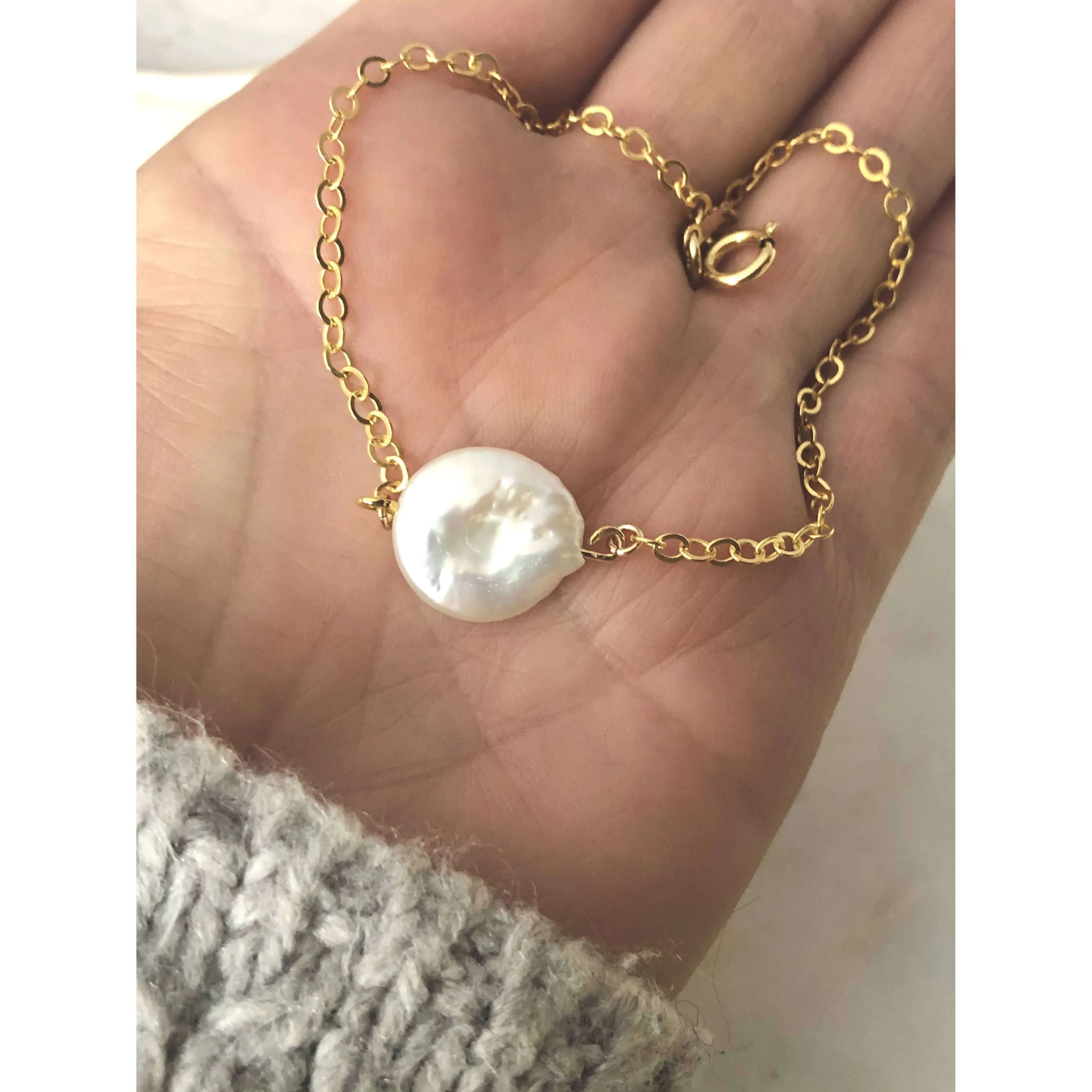 Dainty Pearl Bracelet