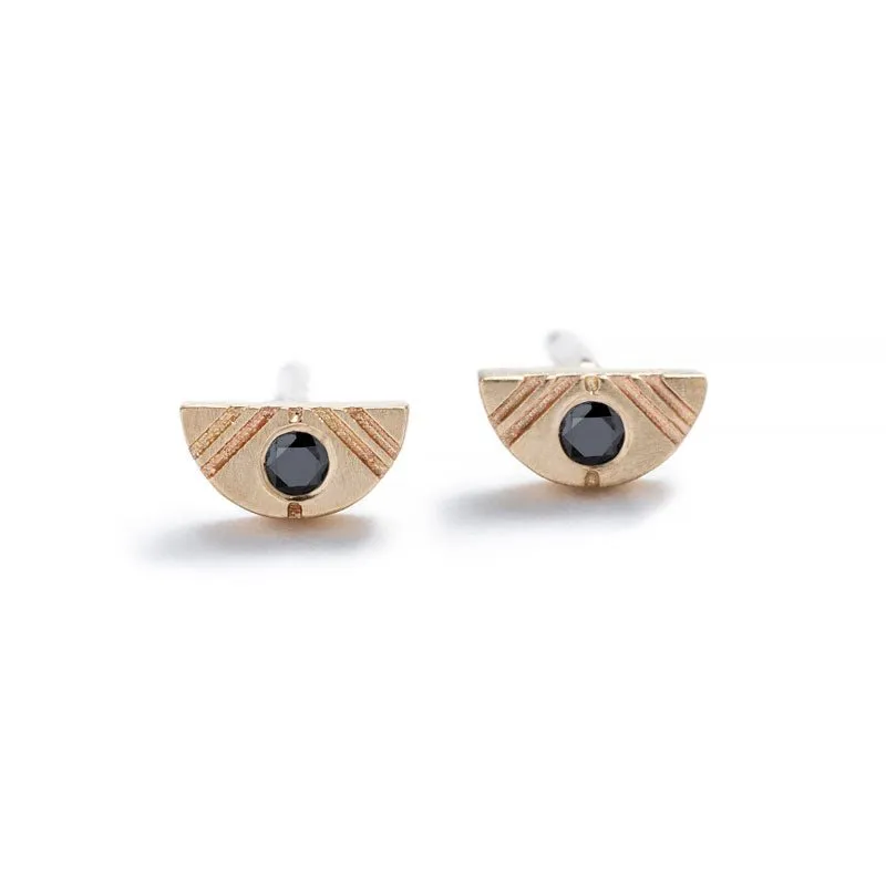 Dulcis stud earrings