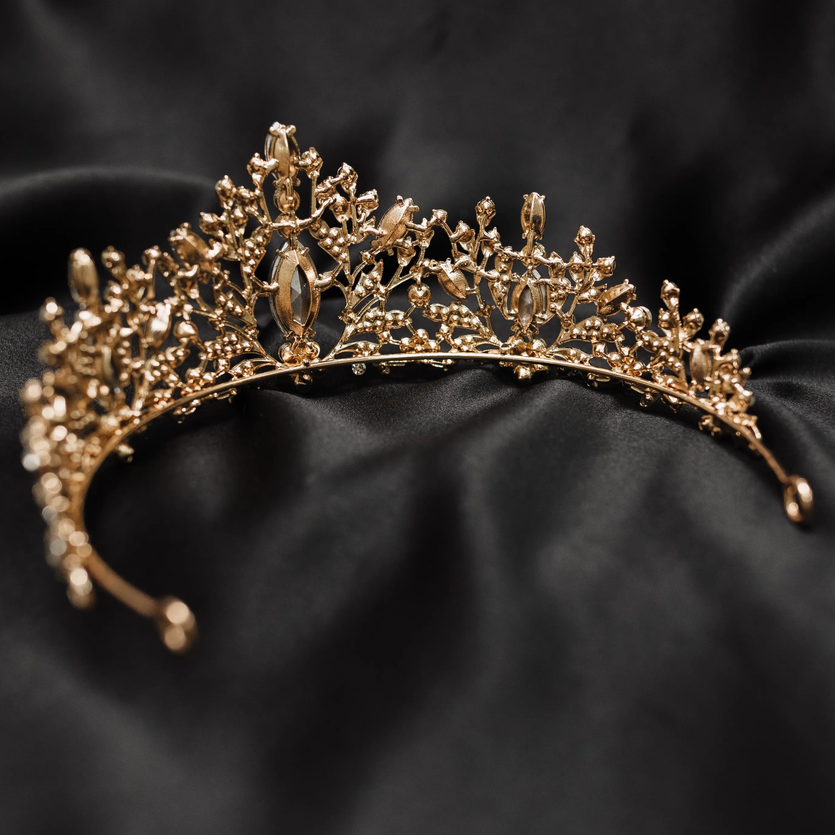 Felicity's Tiara in Gold