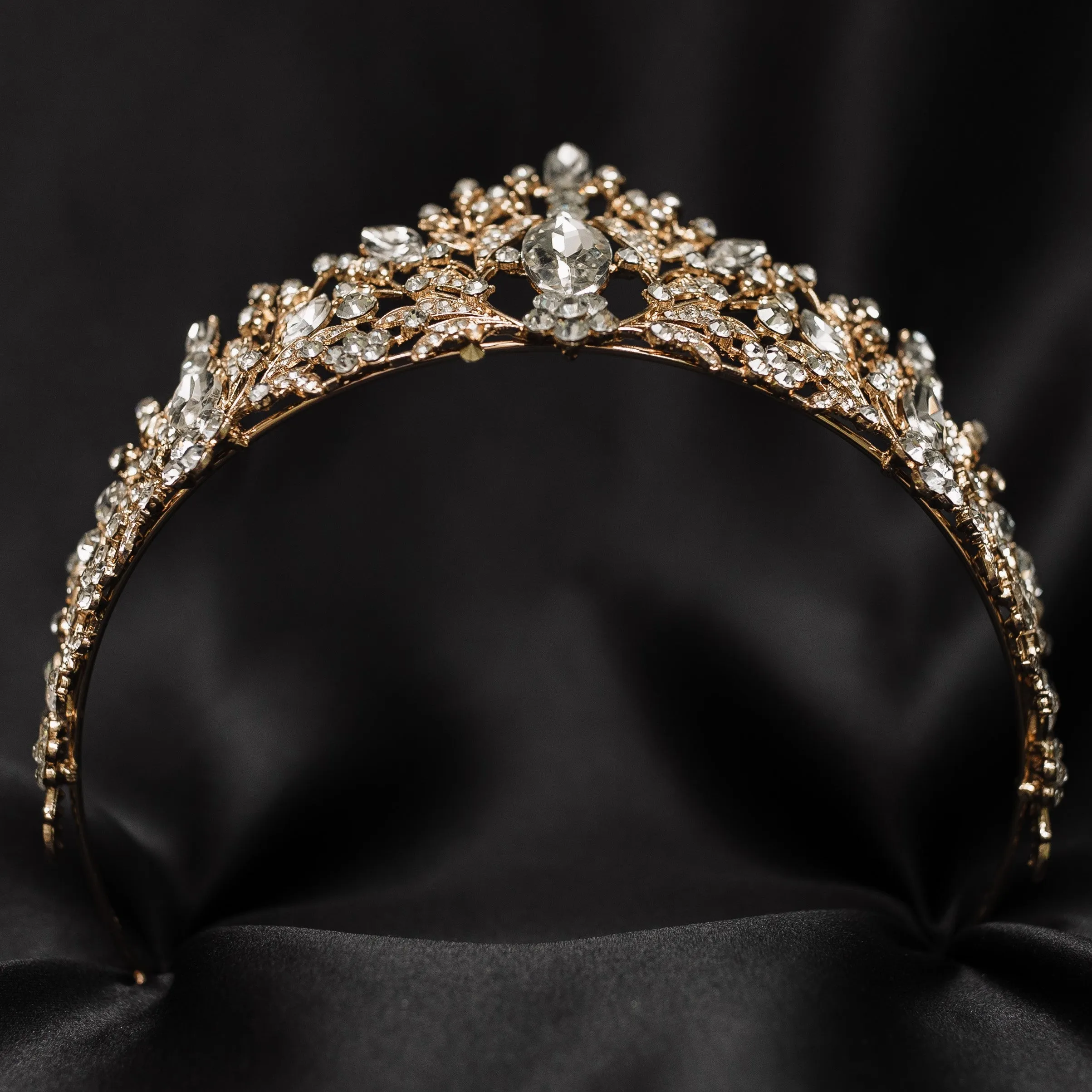 Felicity's Tiara in Gold