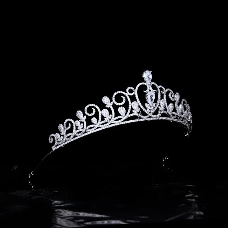 Full Zirconia Wedding Tiara,Crystal Silver Tiaras for Bride,Prom,Gatherings Party Head Accessories,Hair Accessories for Women