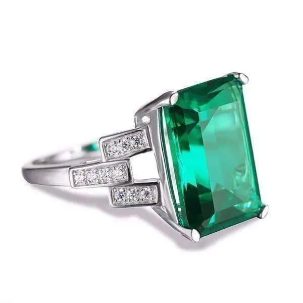 Heritage 9CT Emerald Cut Simulated Russian Emerald IOBI Precious Gems Ring