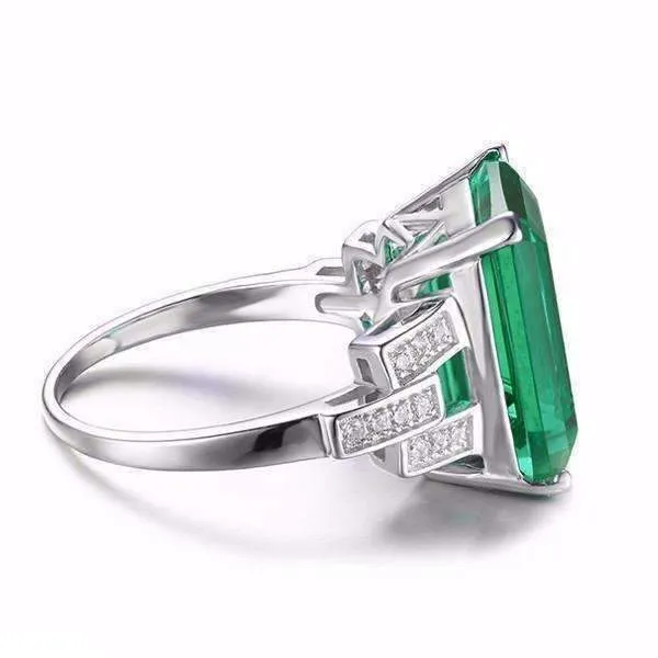 Heritage 9CT Emerald Cut Simulated Russian Emerald IOBI Precious Gems Ring