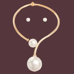 Modernize Your Style with a Cream Pearl Choker Necklace Set