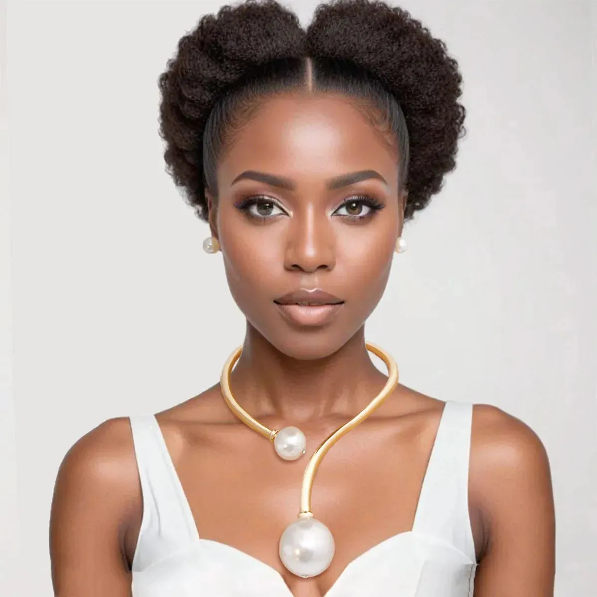 Modernize Your Style with a Cream Pearl Choker Necklace Set