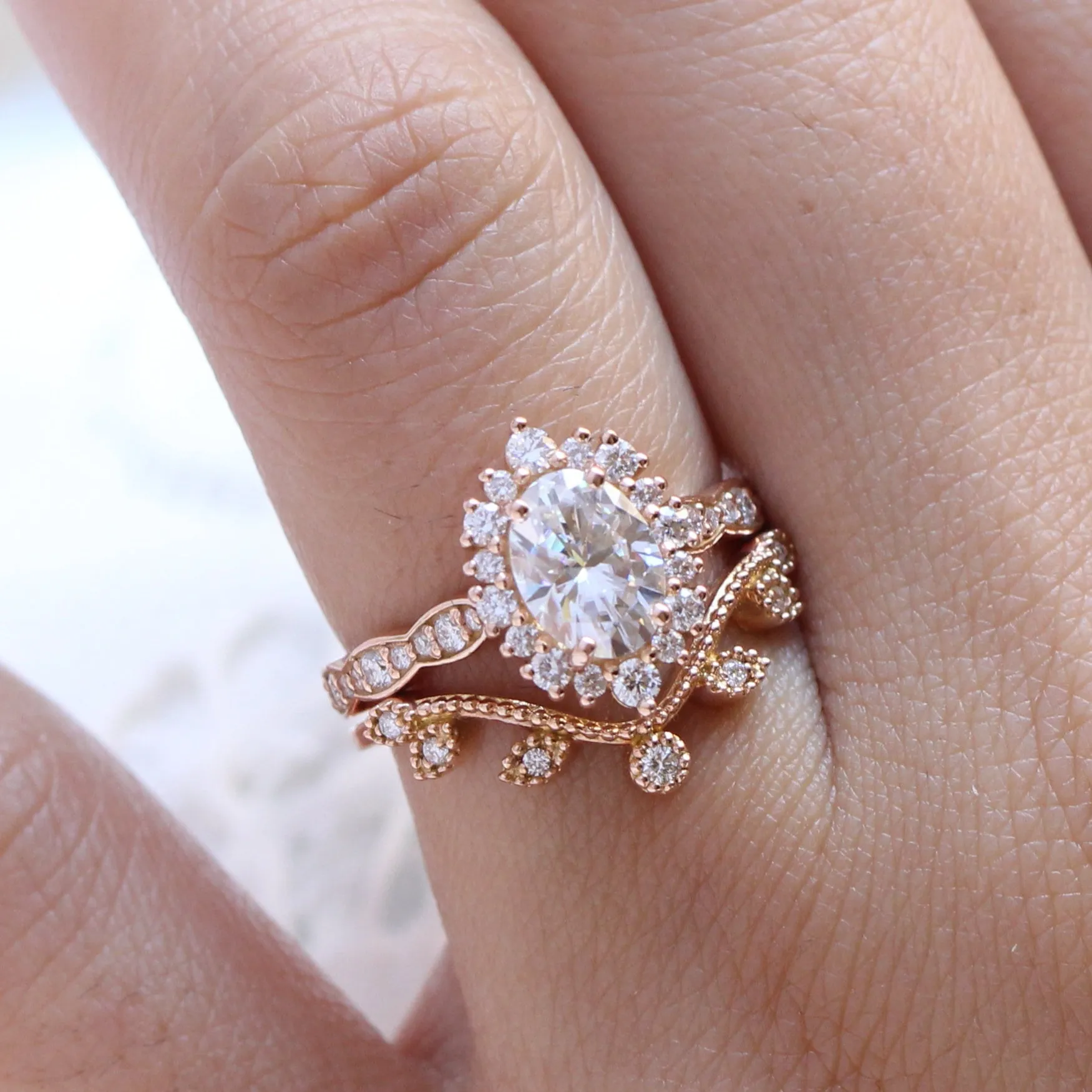 Oval Moissanite Engagement Ring in Tiara Halo Diamond Scalloped Band